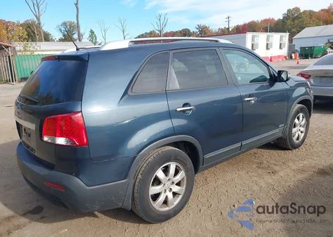 2012 Kia Sorento Lx z USA, uszkodzony, nr VIN 5XYKTDA61CG188262